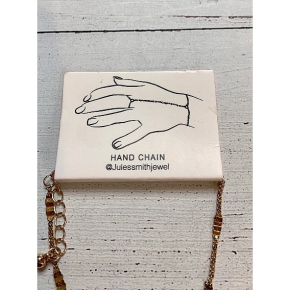 Jules Smith Hand Chain - Picture 5 of 5